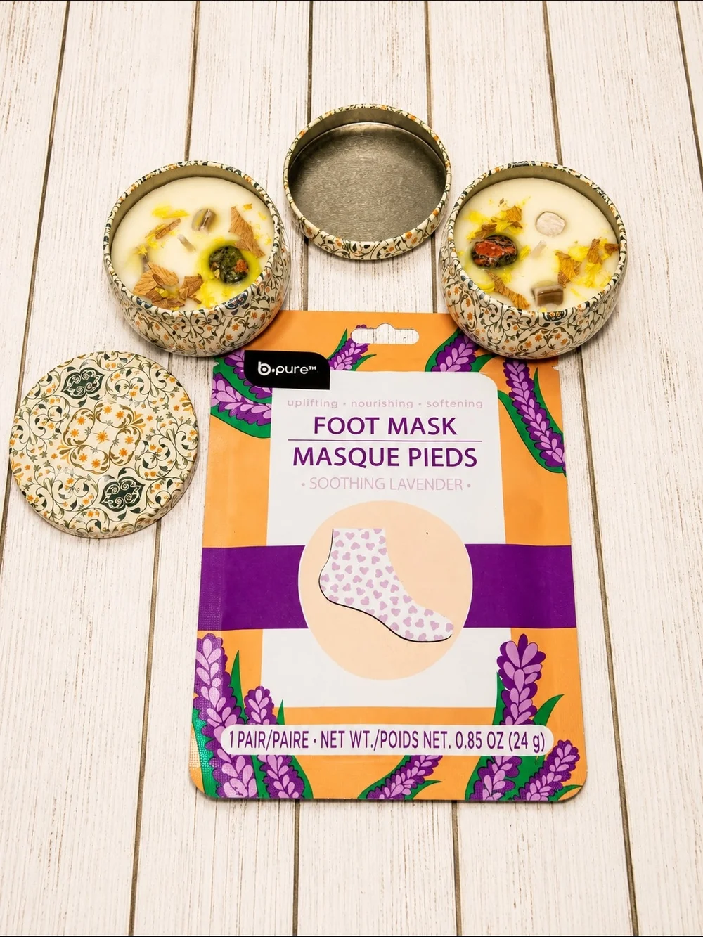 Soothing Lavender Foot Mask & Soy Candles With Natural Stones